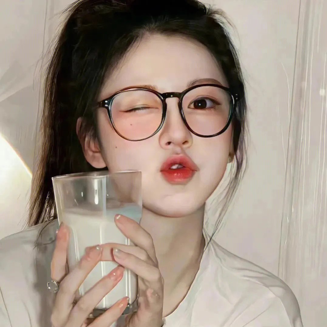 运动鞋